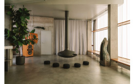 Spazio sanitario brutalista a Berlino