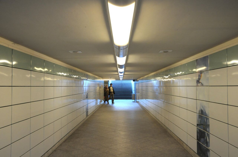 plush74 foto film event ort deutschland berliner u-bahn bhf strausberger 2