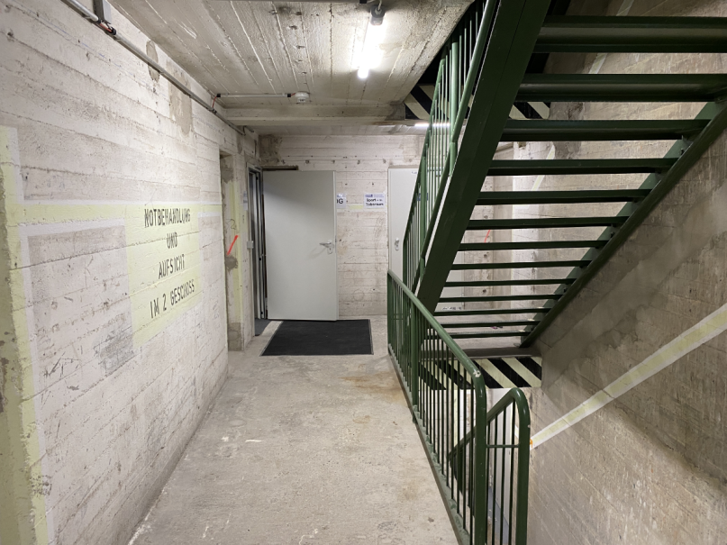 bunker001