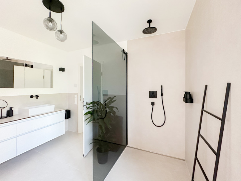 plush74 sauberes weißes Haus 9