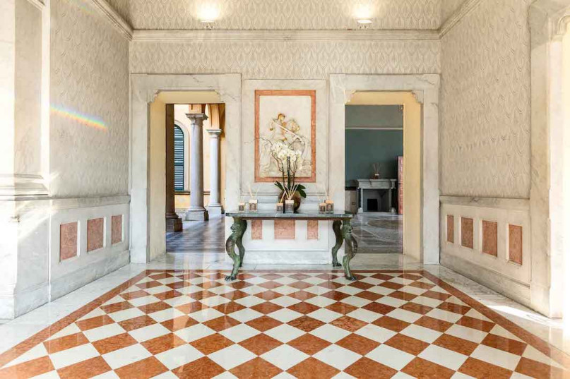 plush74 como lake hotel villa 6