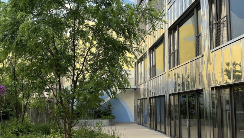 plush74 concrete art gallery 10