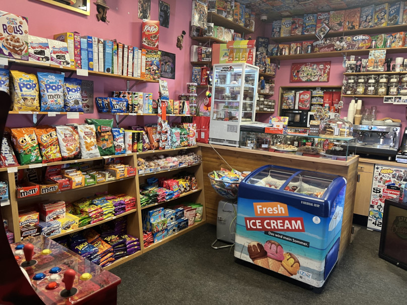 plush74 crazy candy shop 1 (7)