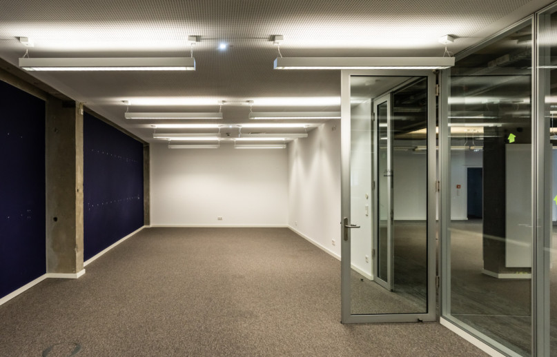 plush74 industrial office space 8