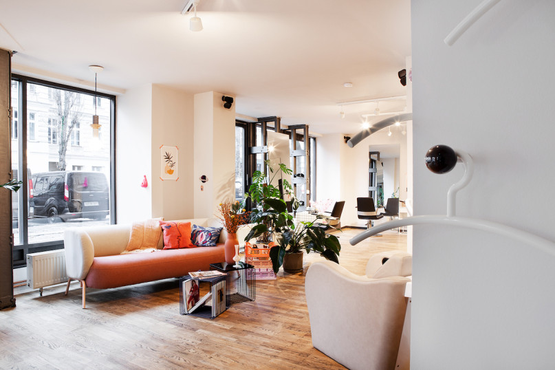 peluche74 location foto film berlino germania parrucchiere11