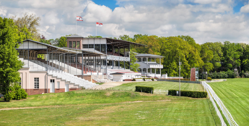 plüsch74 rennbahn berlin 2