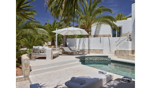 peluche 74 casa media luna ibiza 91322 2