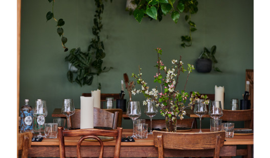 pluche74 urban garden dining 10