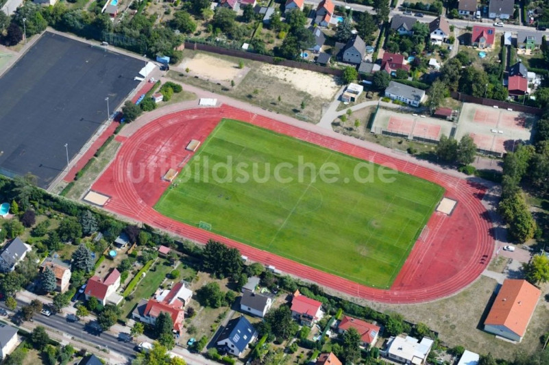 plush74 location photo film sports berlin germany 3 (7)