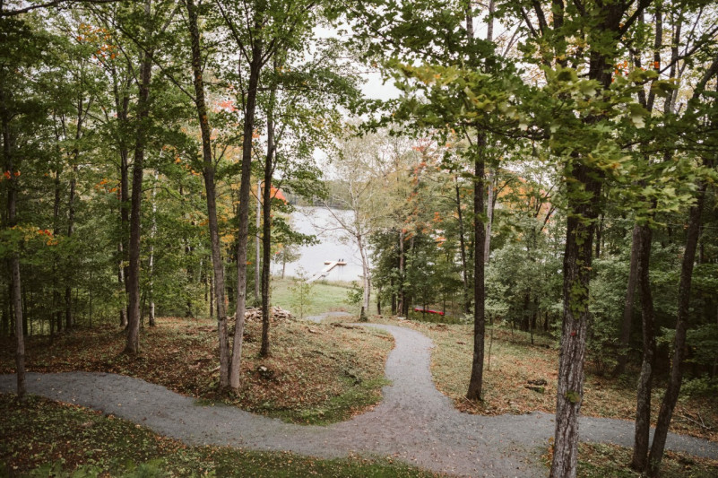 plush74 Foto-Film-Drehort Toronto See Haus Kanada rustikal Wald privat Haus 24