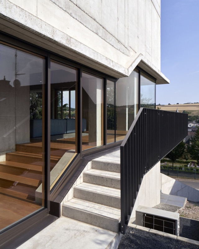 plush74 rental productions locaiton photo film germany south villa 24