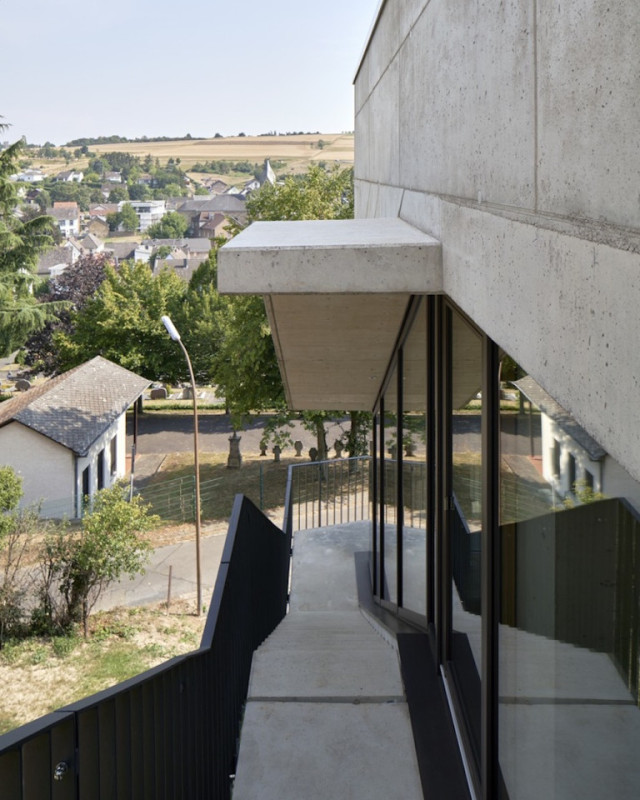 plush74 rental productions locaiton photo film germany south villa 26