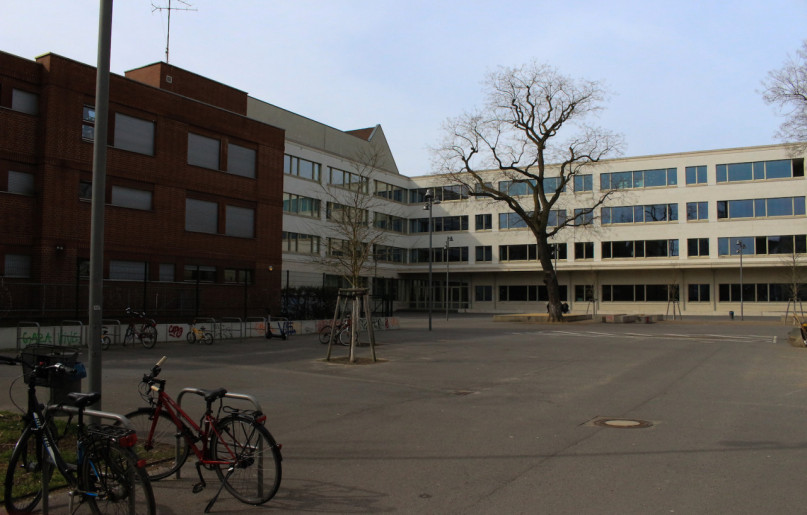 8540plush74 location scouting film photo event rental event space berlin university school10