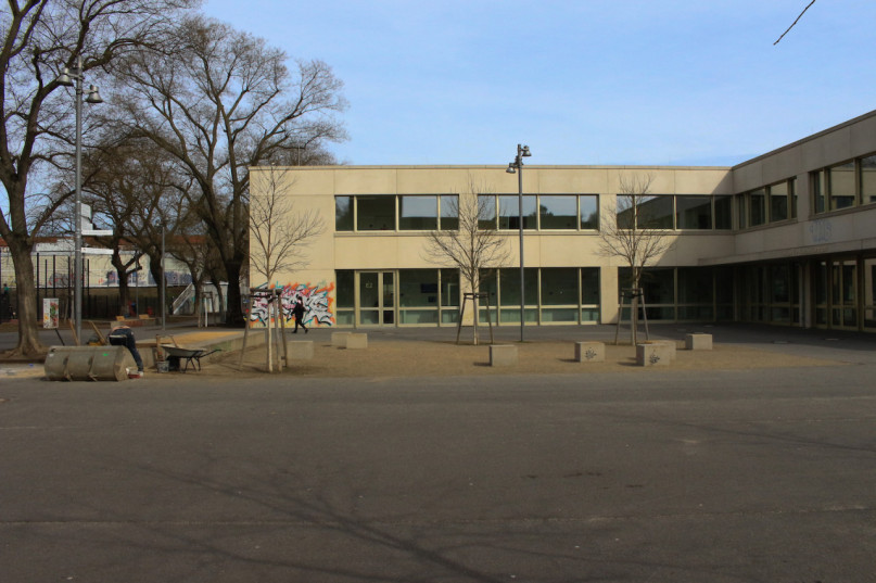 8540plush74 location scouting film photo event rental event space berlin university school4