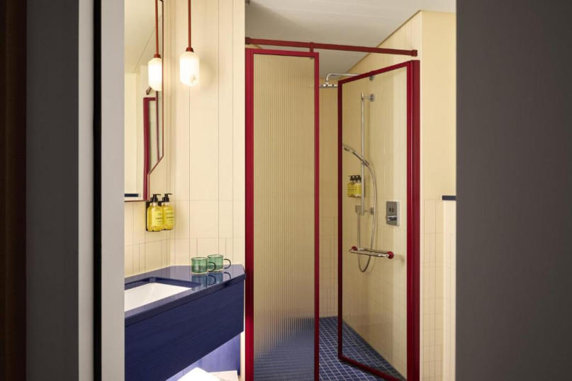 plush74 chic modern urban retreat 9