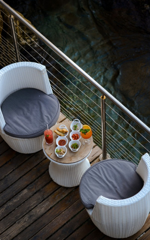 plush74 film photo restaurant00007