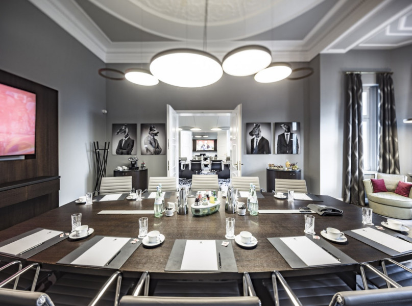 pluche74 locatie kasteel luxe hotel residentie film fotoshoot evenement locaties scouting6