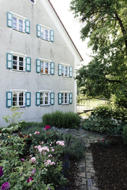 plush74 location scouting film photo location house moorenweis yoga scandinavian wood57