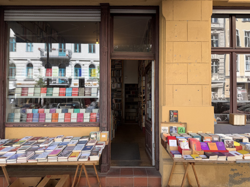 plush74 antique bookshop berlin 13
