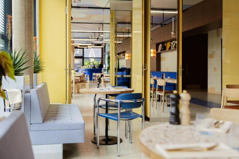 plush74 chic modern urban retreat 14