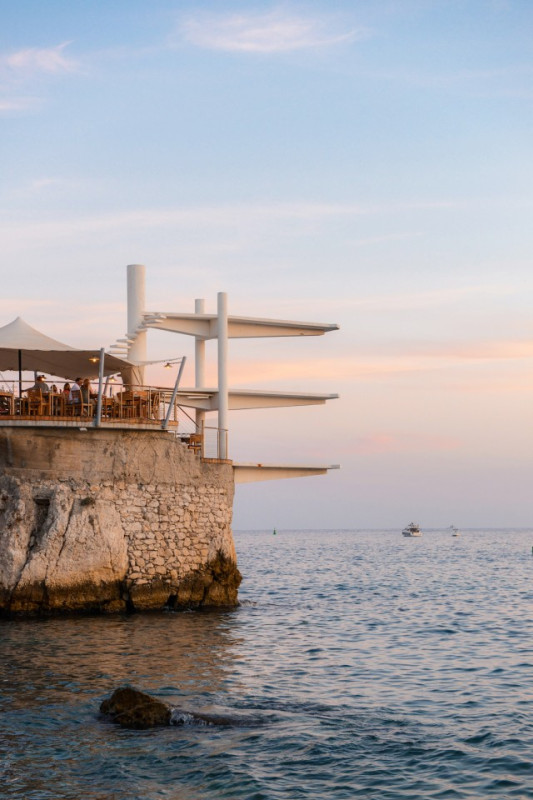 plush74 film photo restaurant00009