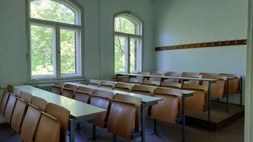 plush74 historic atrium university complex berlin 36