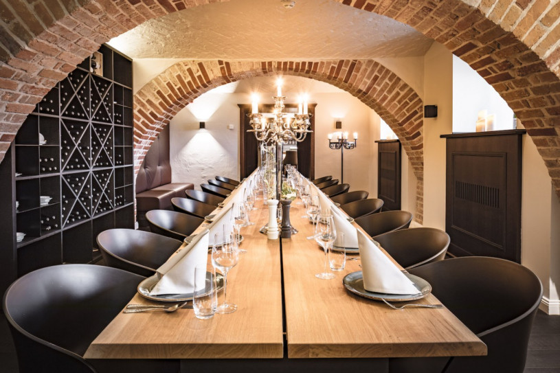 pluche74 locatie kasteel luxe hotel residentie film fotoshoot evenement locaties scouting15