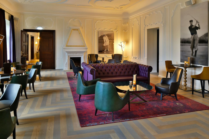 pluche74 locatie kasteel luxe hotel residentie film fotoshoot evenement locaties scouting3