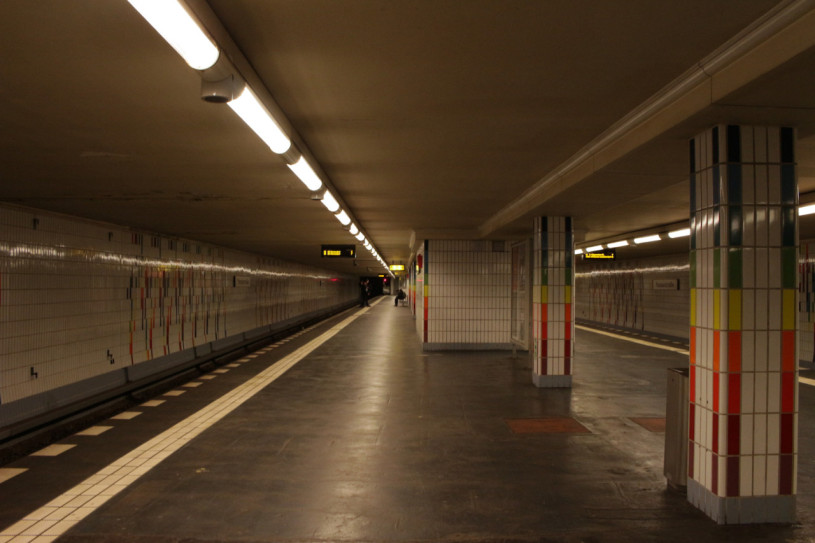 plush74 location photo film event rental germany berlin subway paradestrasse 2