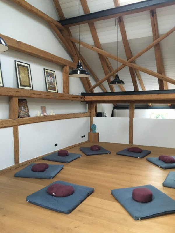 plush74 location scouting film photo location house moorenweis yoga scandinavian wood116