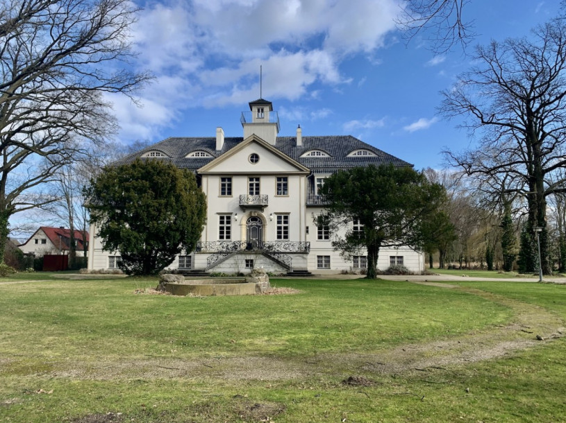 plush74 Vermietung Location Film Foto Event Schloss Villa Landschaft Samt Garten 27 (1)