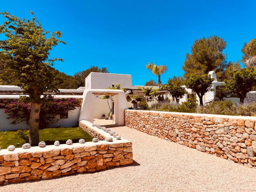 pluche74 villa met zwembad ii ibiza 3