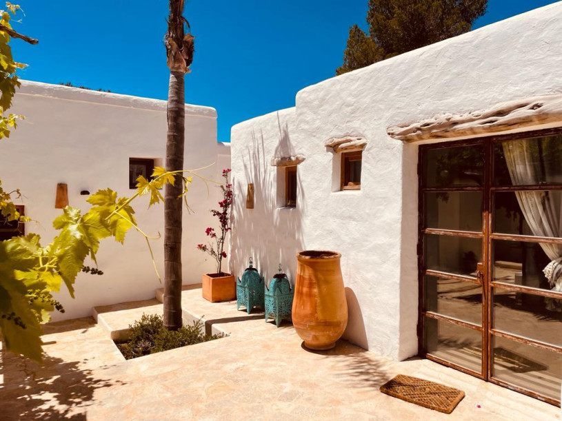 pluche74 villa met zwembad ii ibiza 7