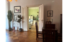 UNIQUE GRANDEZZA APARTMENT  A REAL MODERN BERLIN  SALON