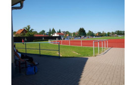 SPORTPLATZ R