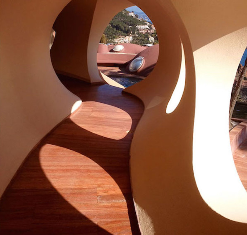 plush74 architecture funky rental location film photo event organic france retro cannes house2