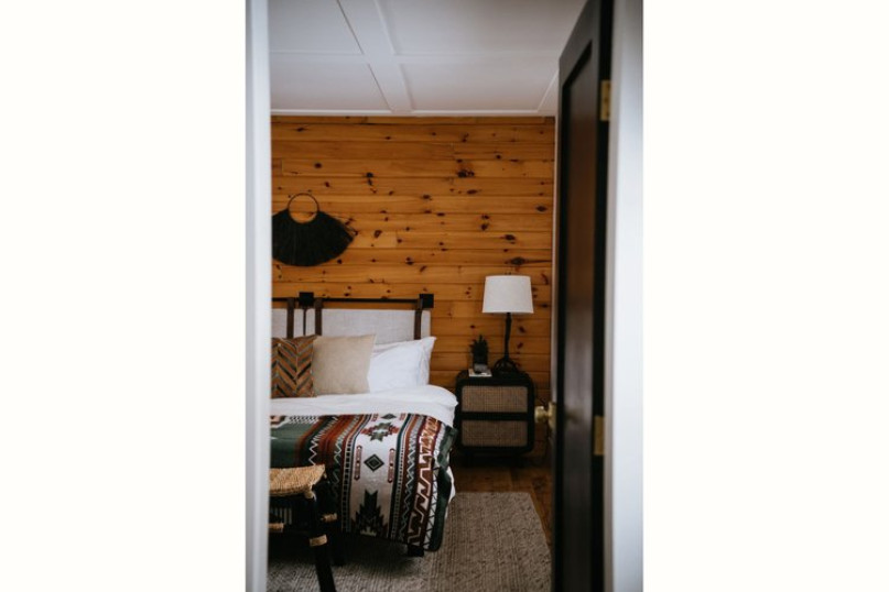 plush74 location film photo event private home unique canada ontatio lakehouse 5