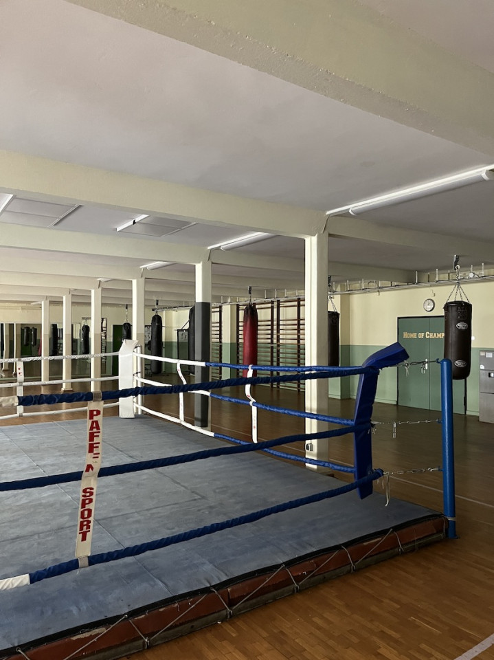 plush74 location film photo event germany berlin vintage gym fitness boxing 136