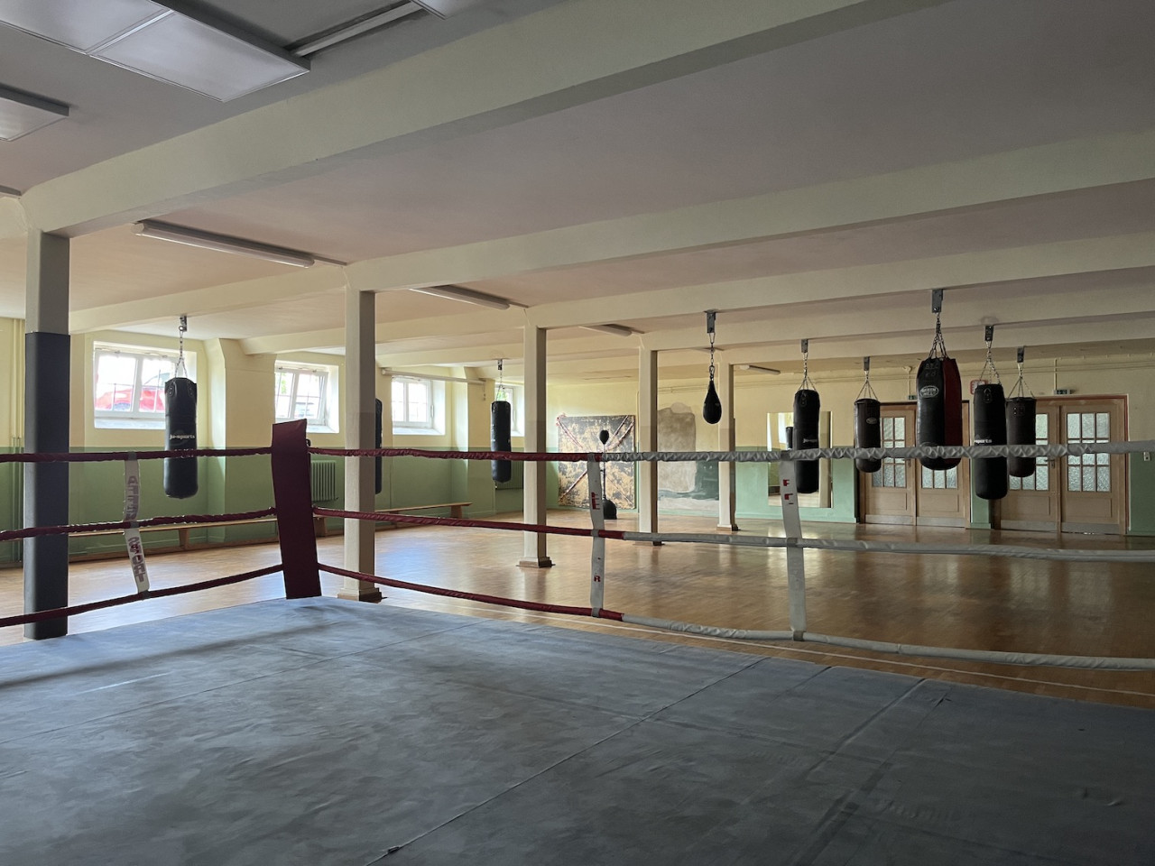 plush74 location film photo event germany berlin vintage gym fitness boxing 158