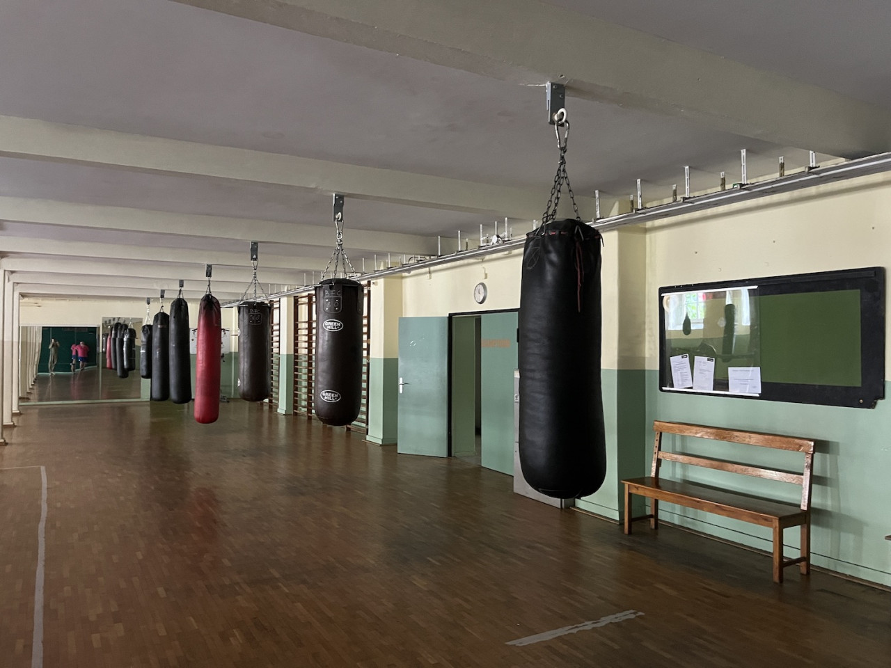 plush74 location film photo event germany berlin vintage gym fitness boxing 171