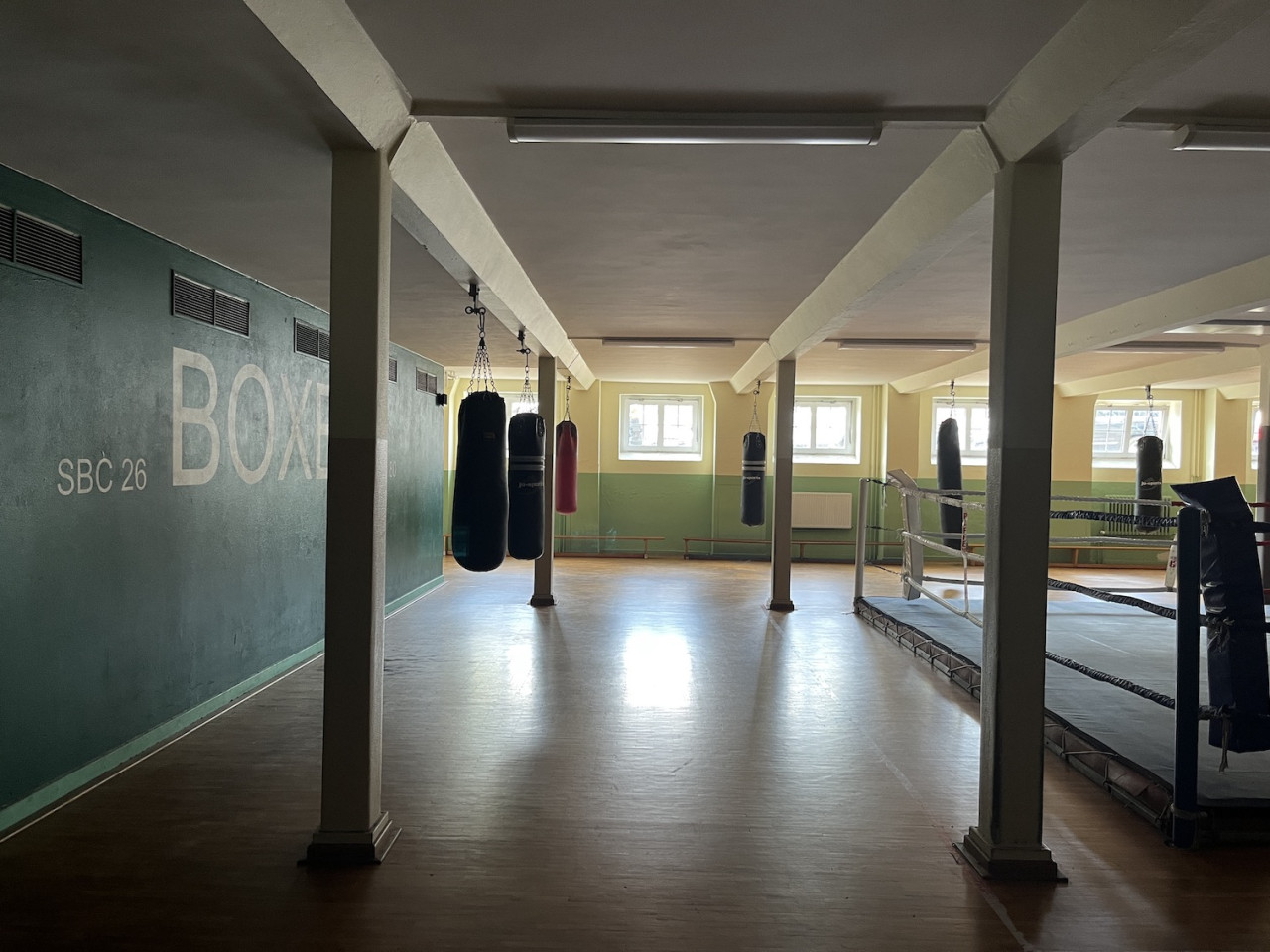plush74 location film photo event germany berlin vintage gym fitness boxing 174