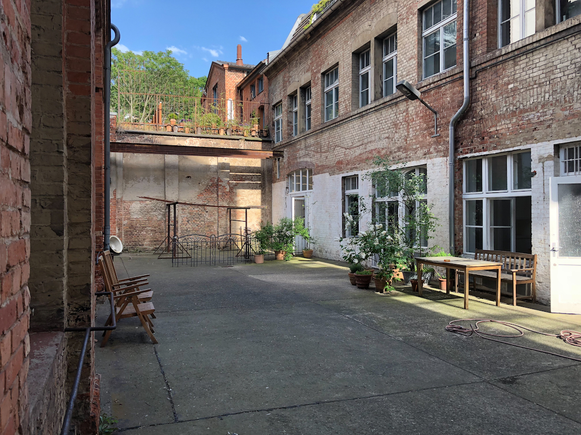 plush74 location photo film event location scouting berlin courtyard brick7