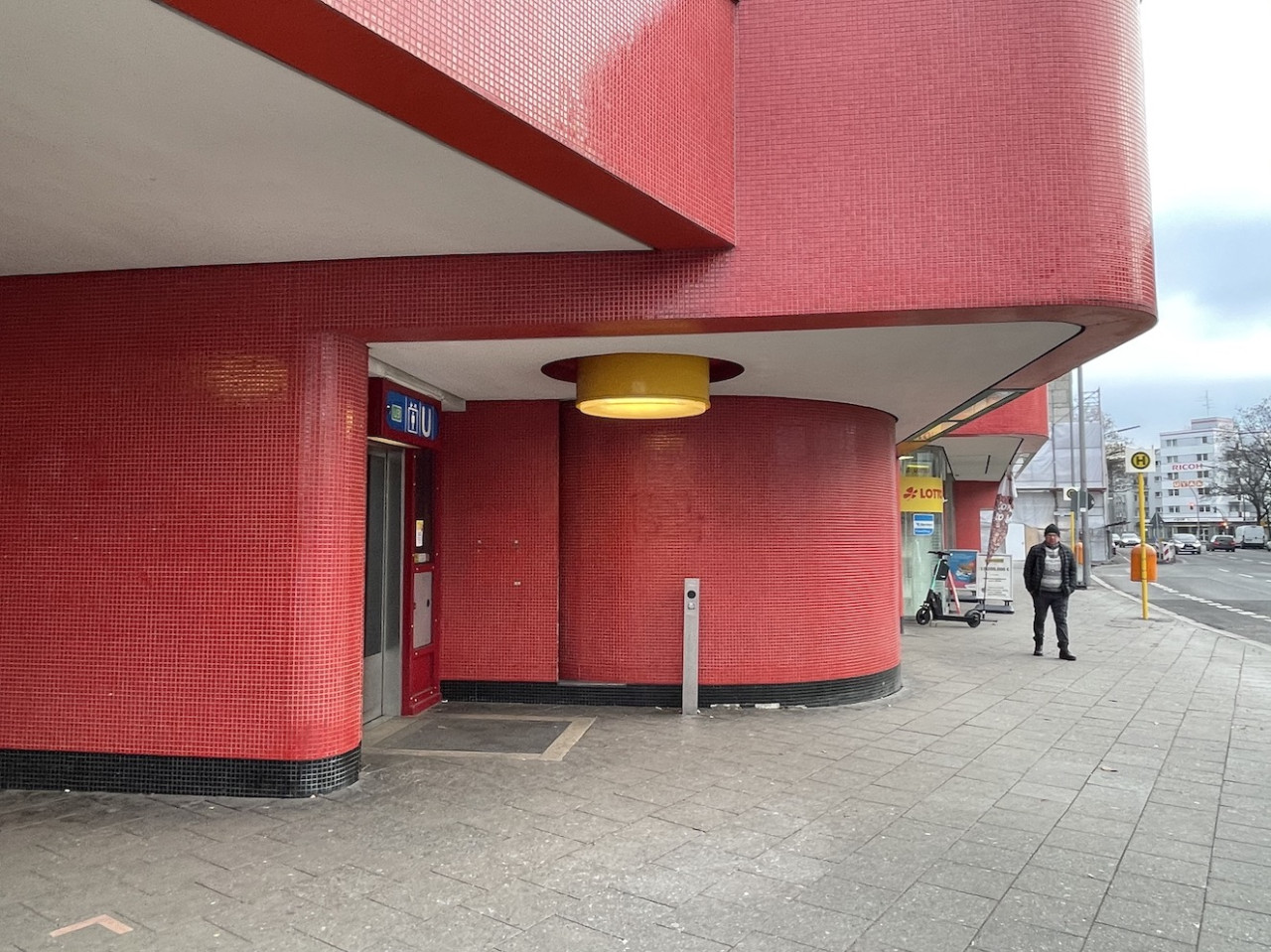 plush74 location photo film event rental germany berlin subway colour 18