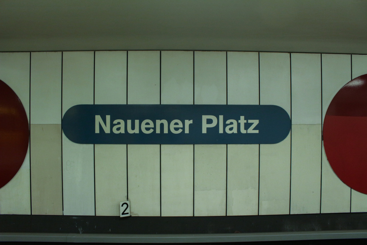 plush74 location photo film event rental germany berlin subway nauener platz 10