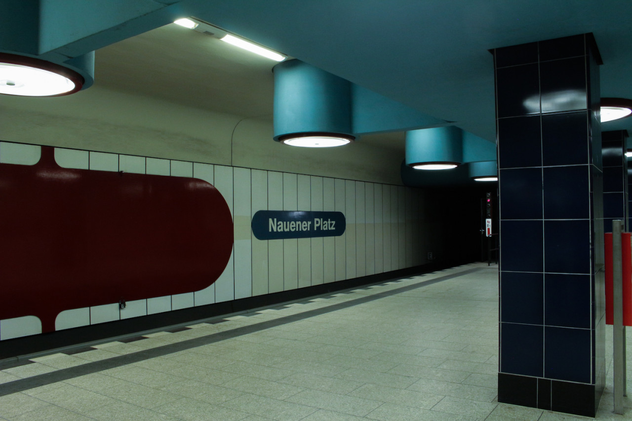 plush74 location photo film event rental germany berlin subway nauener platz 14
