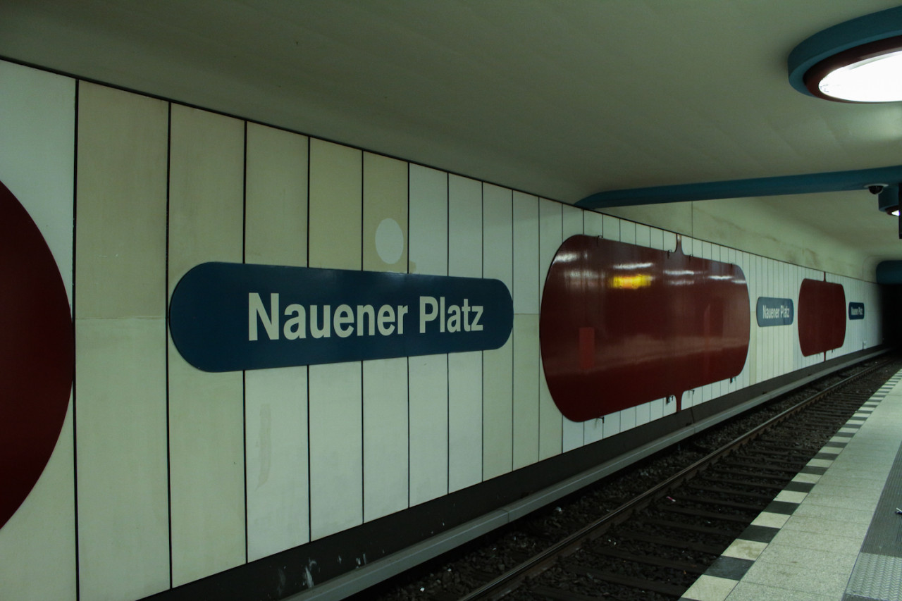 plush74 location photo film event rental germany berlin subway nauener platz 23