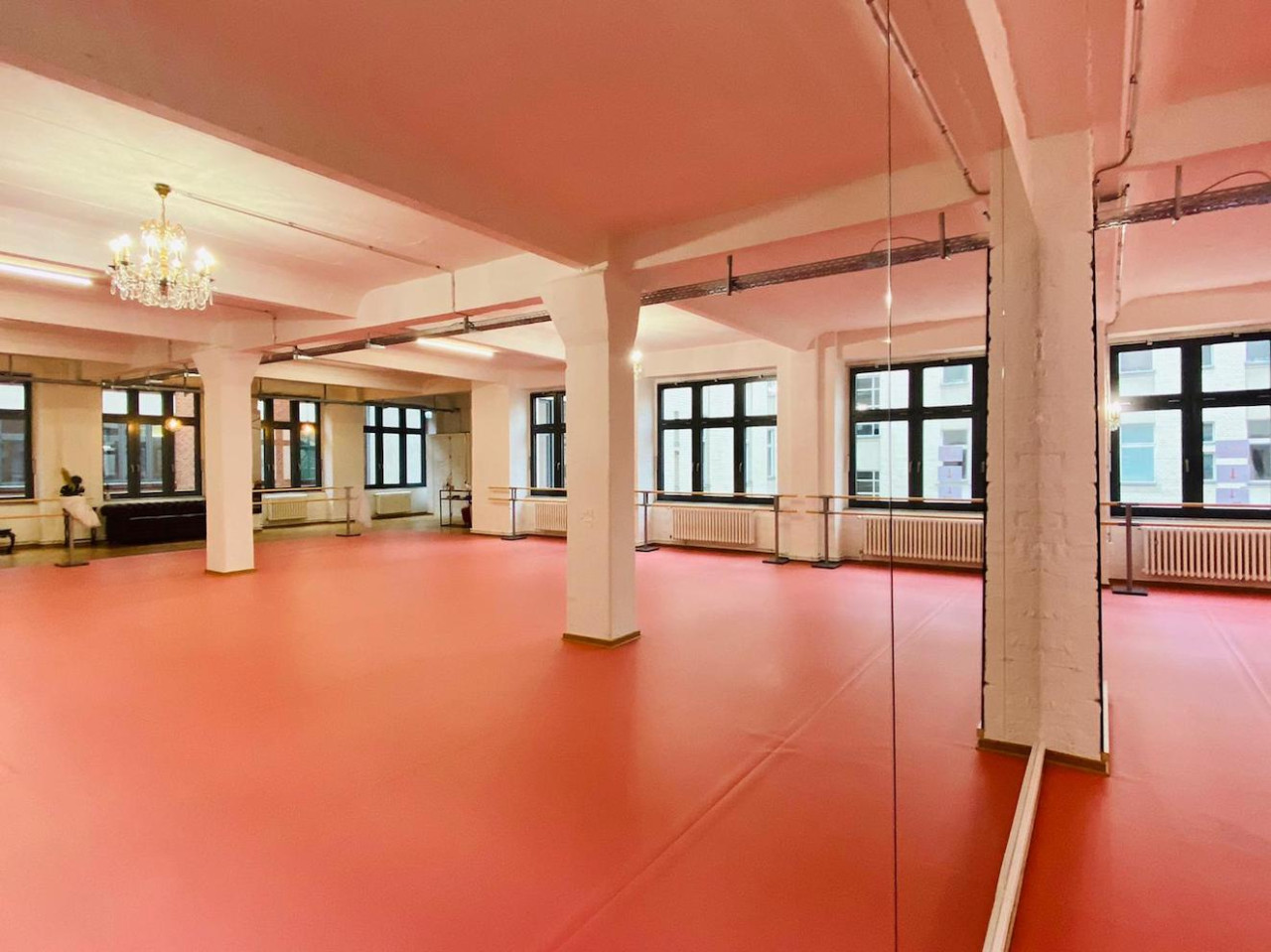 plush74 location scout rental spain photo film production sports ballett berlin studio dance3