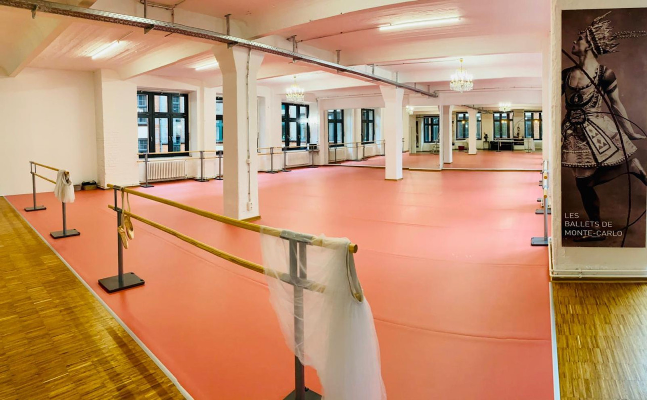 plush74 location scout rental spain photo film production sports ballett berlin studio dance4