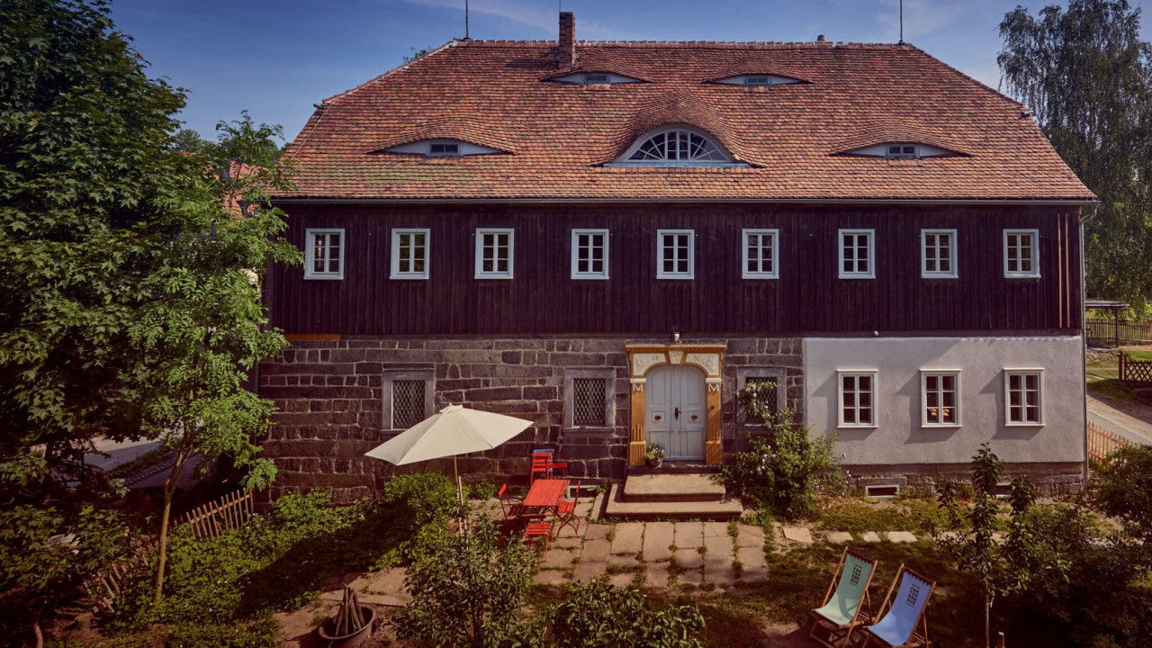 MERCHANT'S FARMHOUSE
