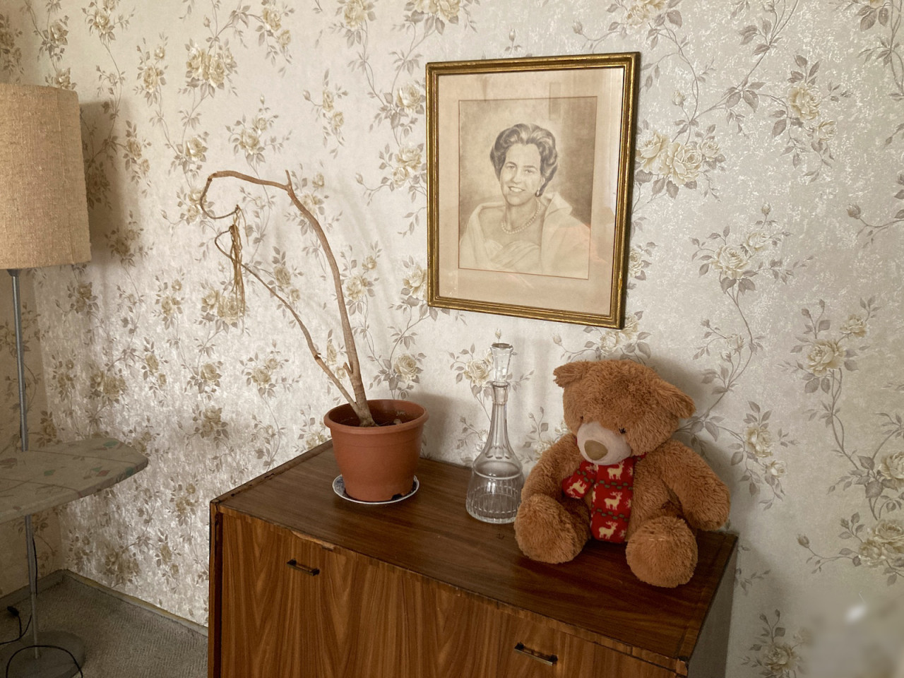 OLD PENSIONERS APARTMENT